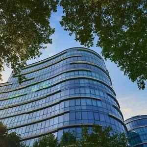 5* Отель Paragraph Freedom Square, A Luxury Collection Hotel,